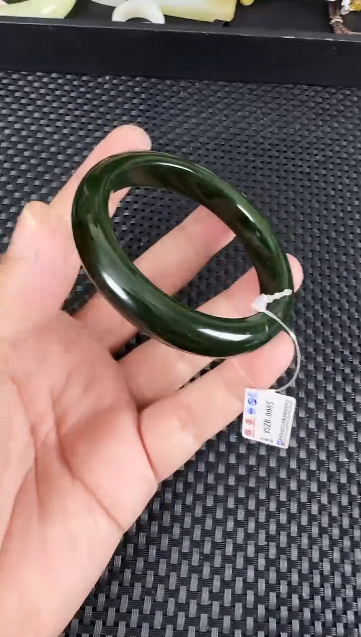 【闪购商品】和田玉（碧玉）手镯未镶嵌约56.4MM