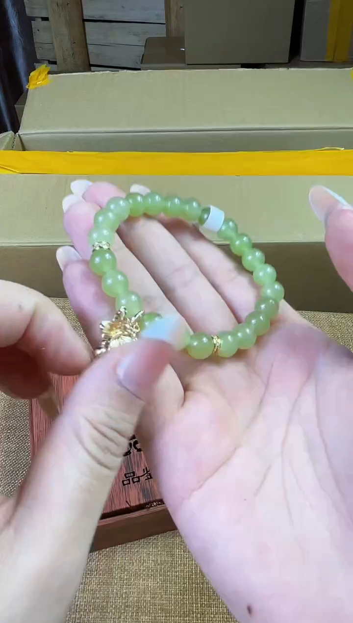 非洲檀香其他精美手串 无礼盒 多发性其一