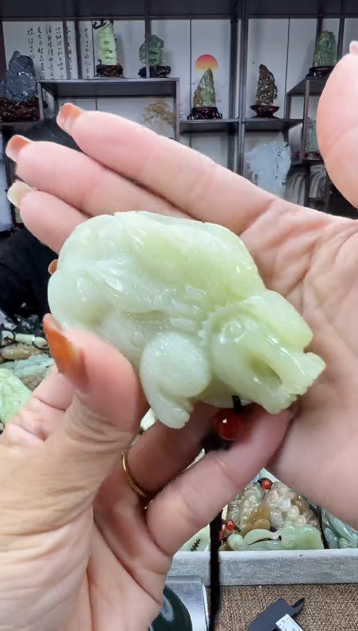 未镶嵌和田玉把件1