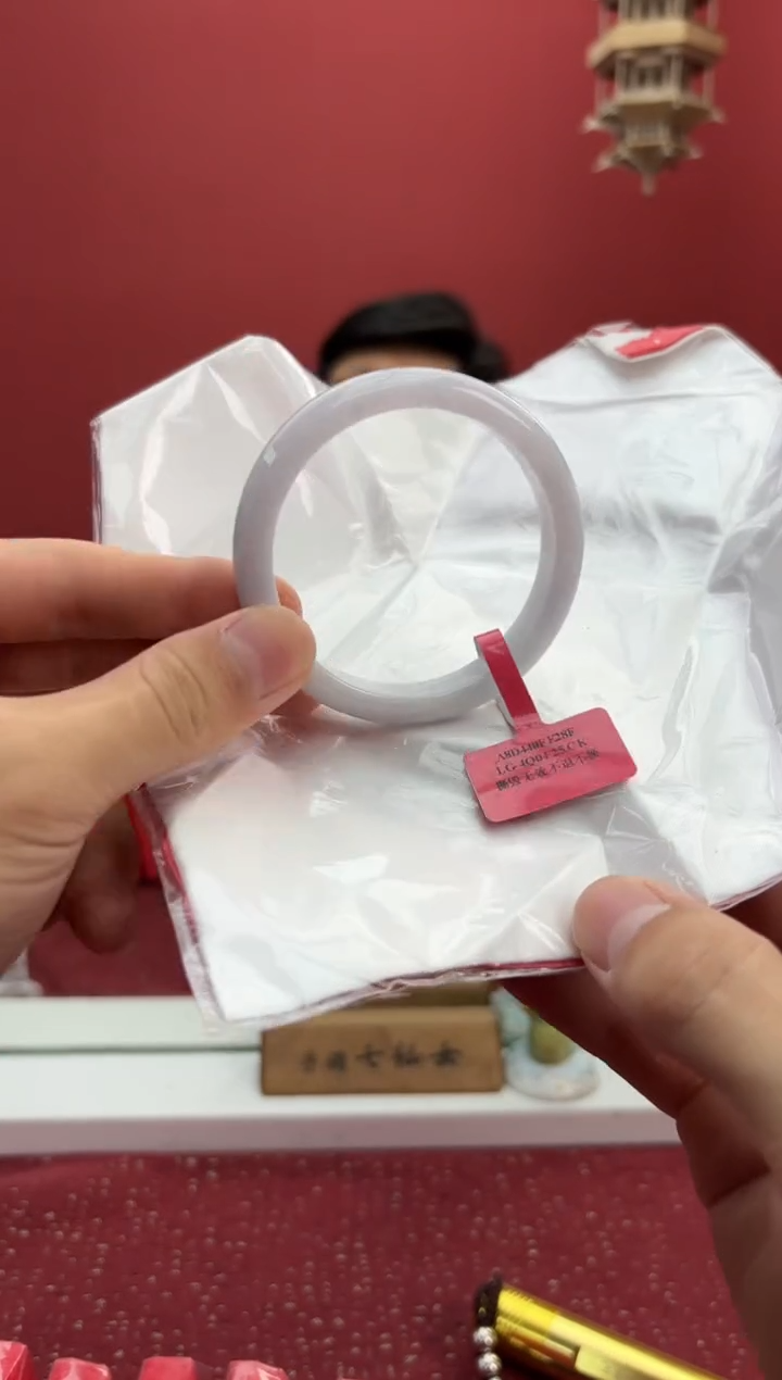 【闪购商品】翡翠手镯未镶嵌5手镯