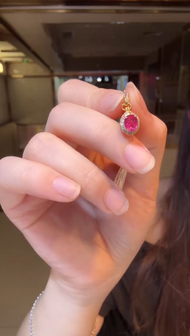 18K金镶嵌吊坠（不含链）尖晶石250613114520