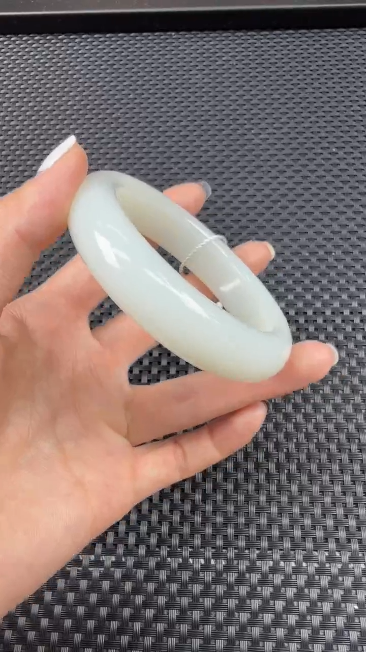 颈饰未镶嵌和田玉手镯57