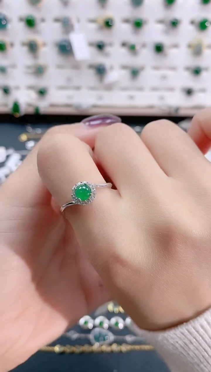 【闪购商品】翡翠戒指银S925镶嵌天然翡翠