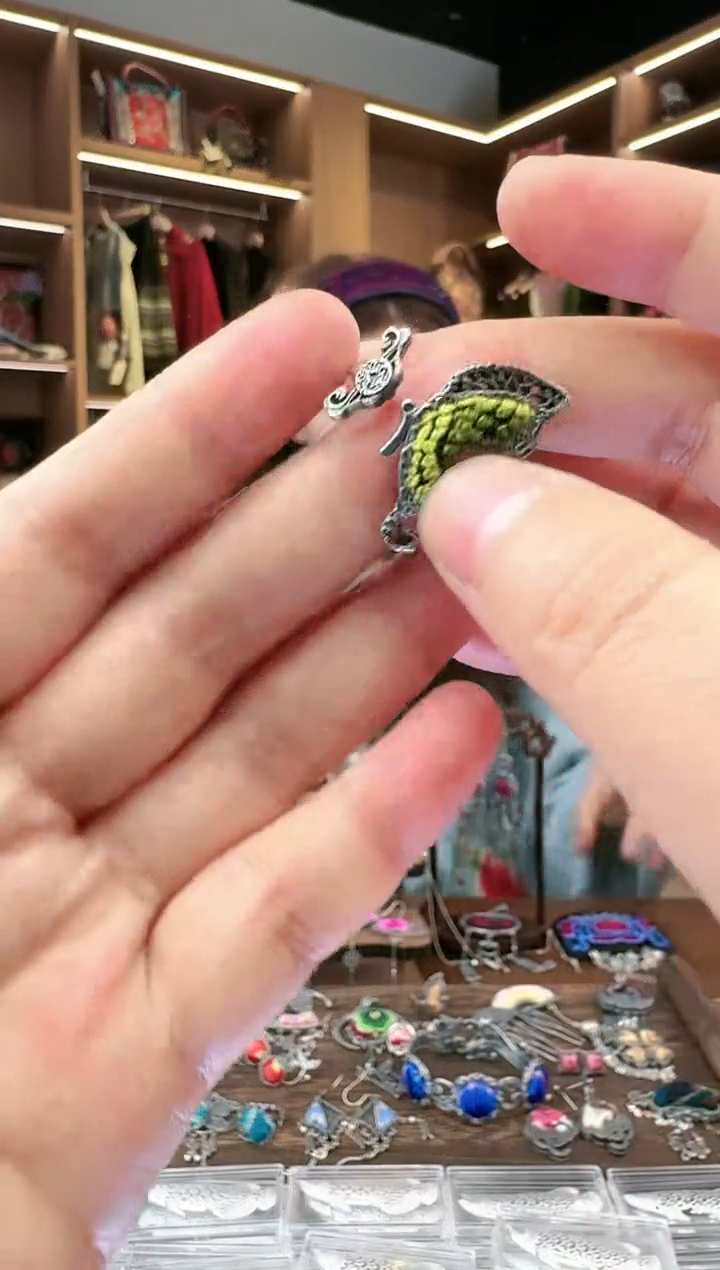 【闪购商品】织绣322黔东南苗族刺绣