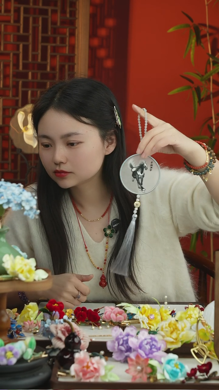 刺绣闪购纯手工非遗国风饰品