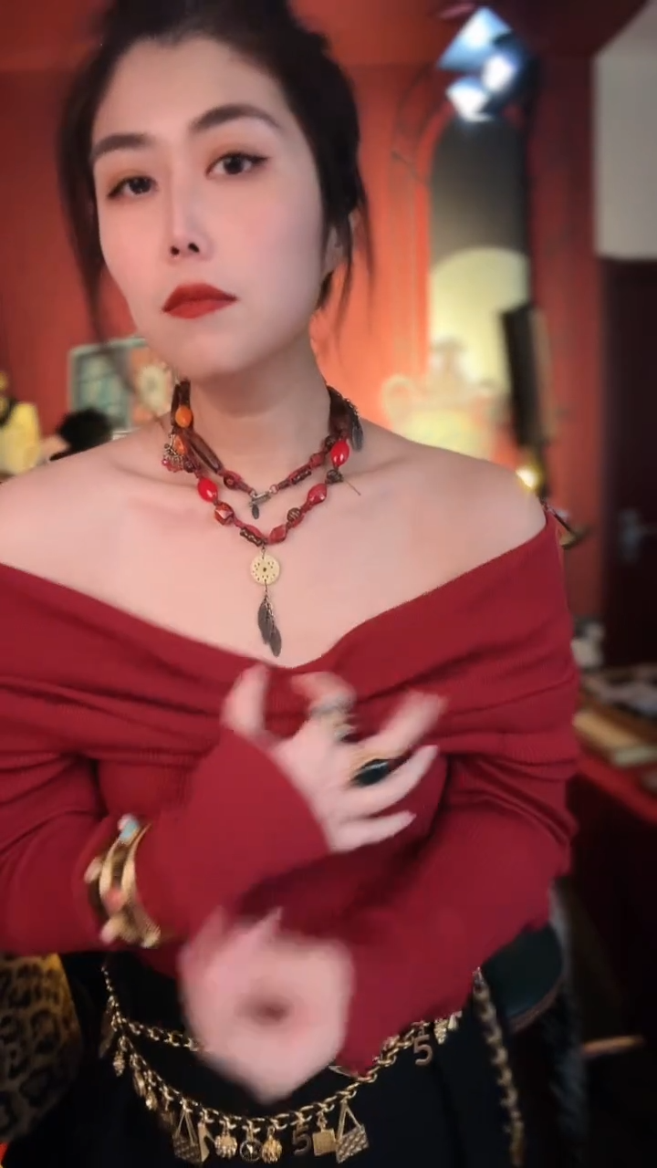 合金琉璃合金无孤品不折腾系列复古红色项链不退