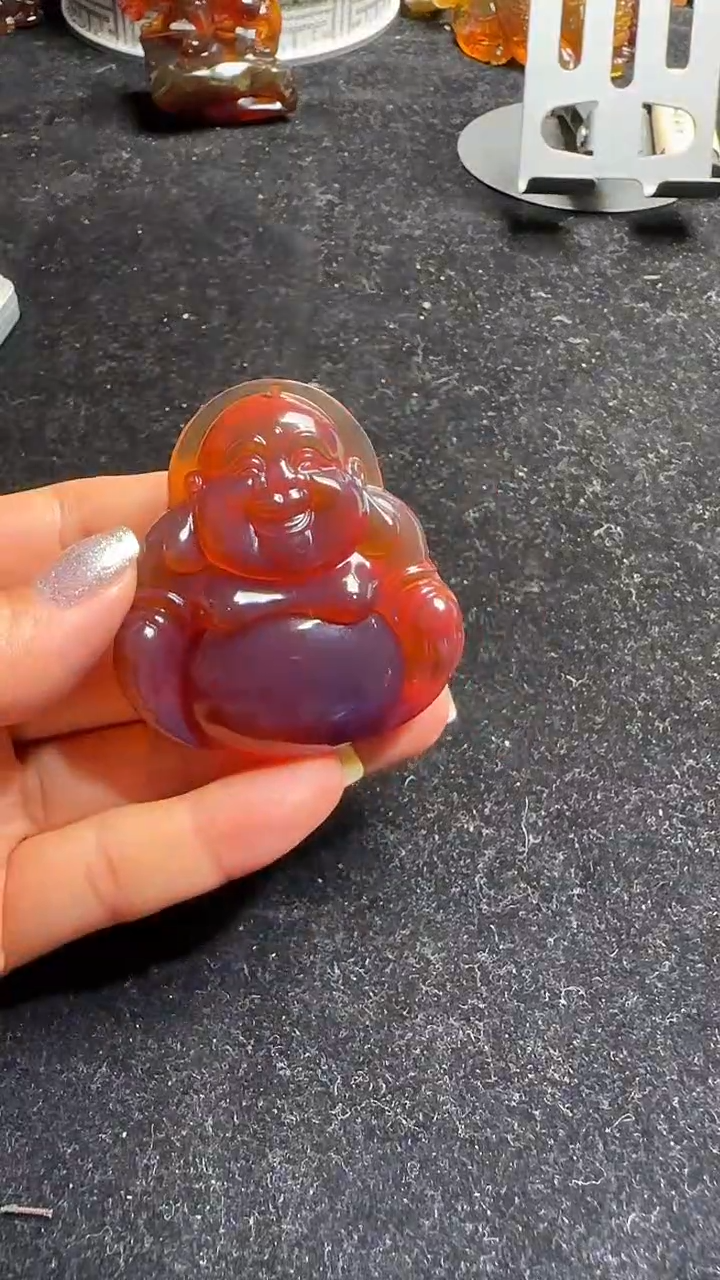 未镶嵌颈饰琥珀12025478