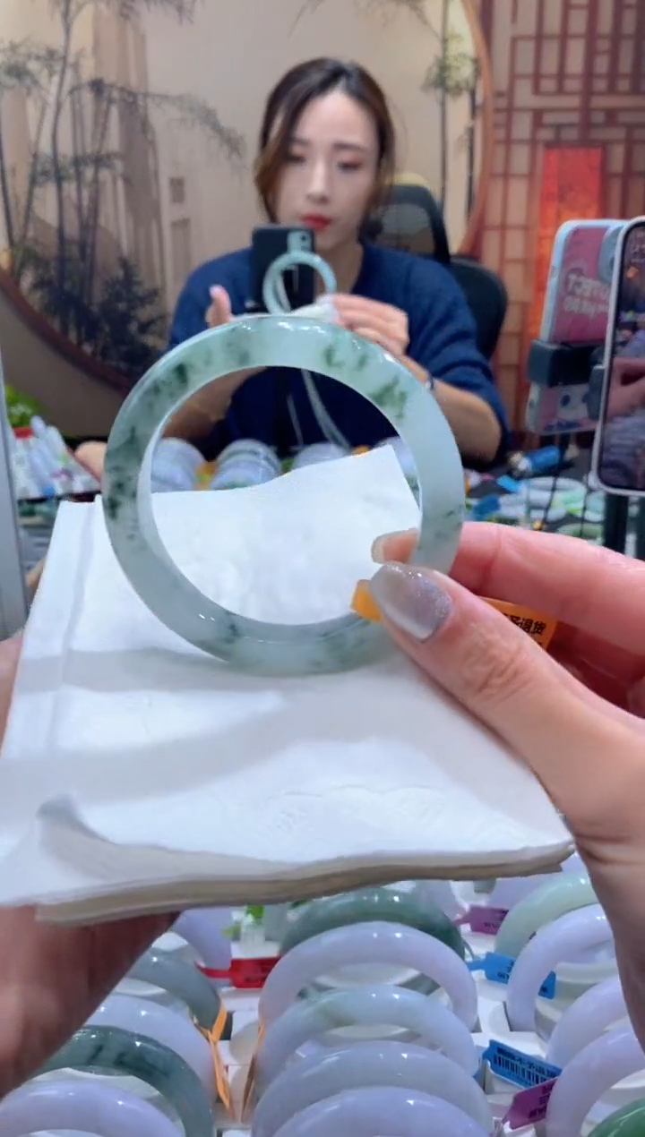 未镶嵌手镯翡翠000079755