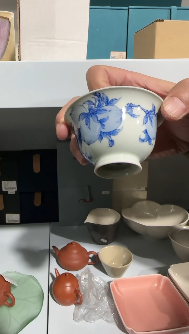 【闪购商品】B066 禄意窑青花花果纹三月桃花盖碗