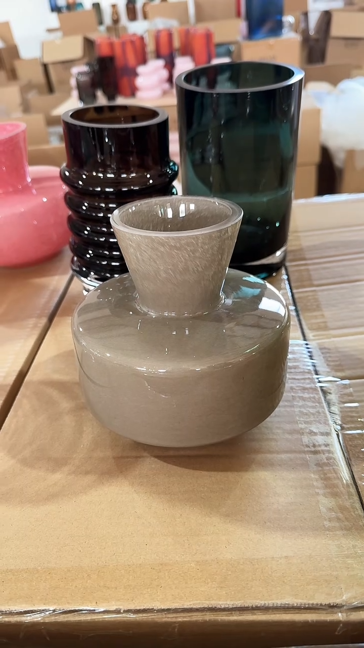 【闪购商品】玻璃灰色扁瓶