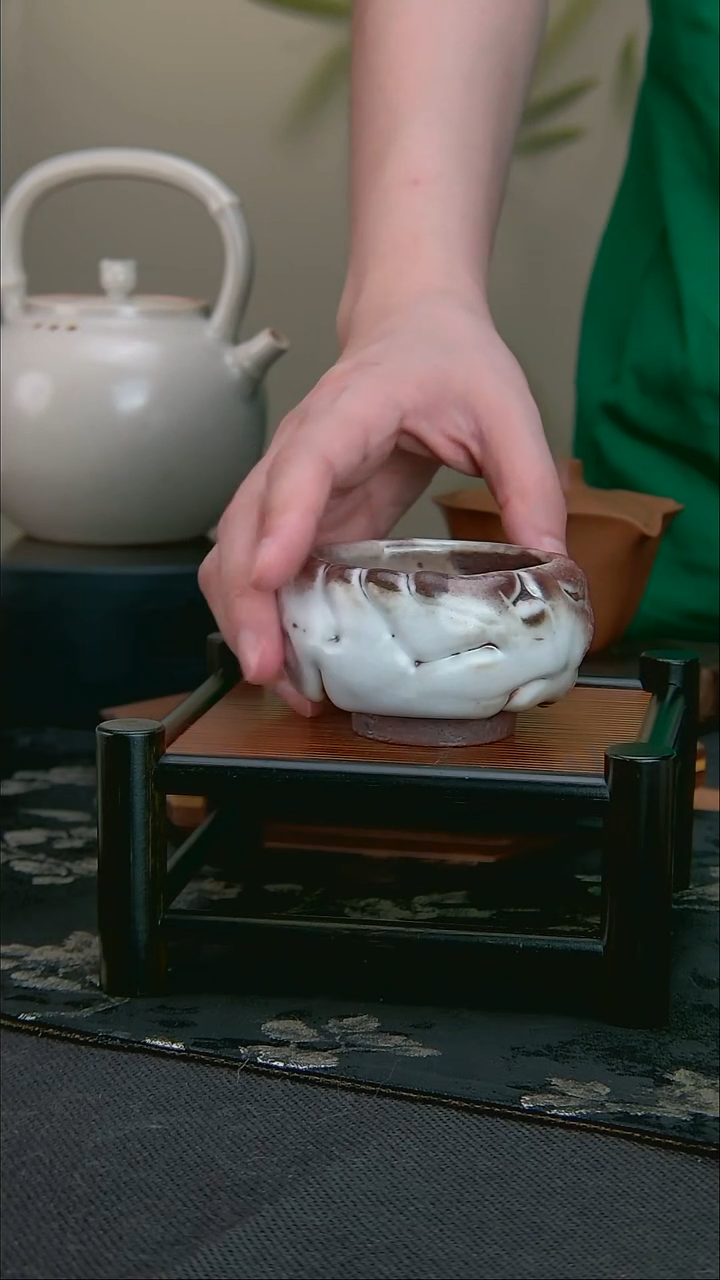 柴烧裸烧  孤品  主人杯 扁志野