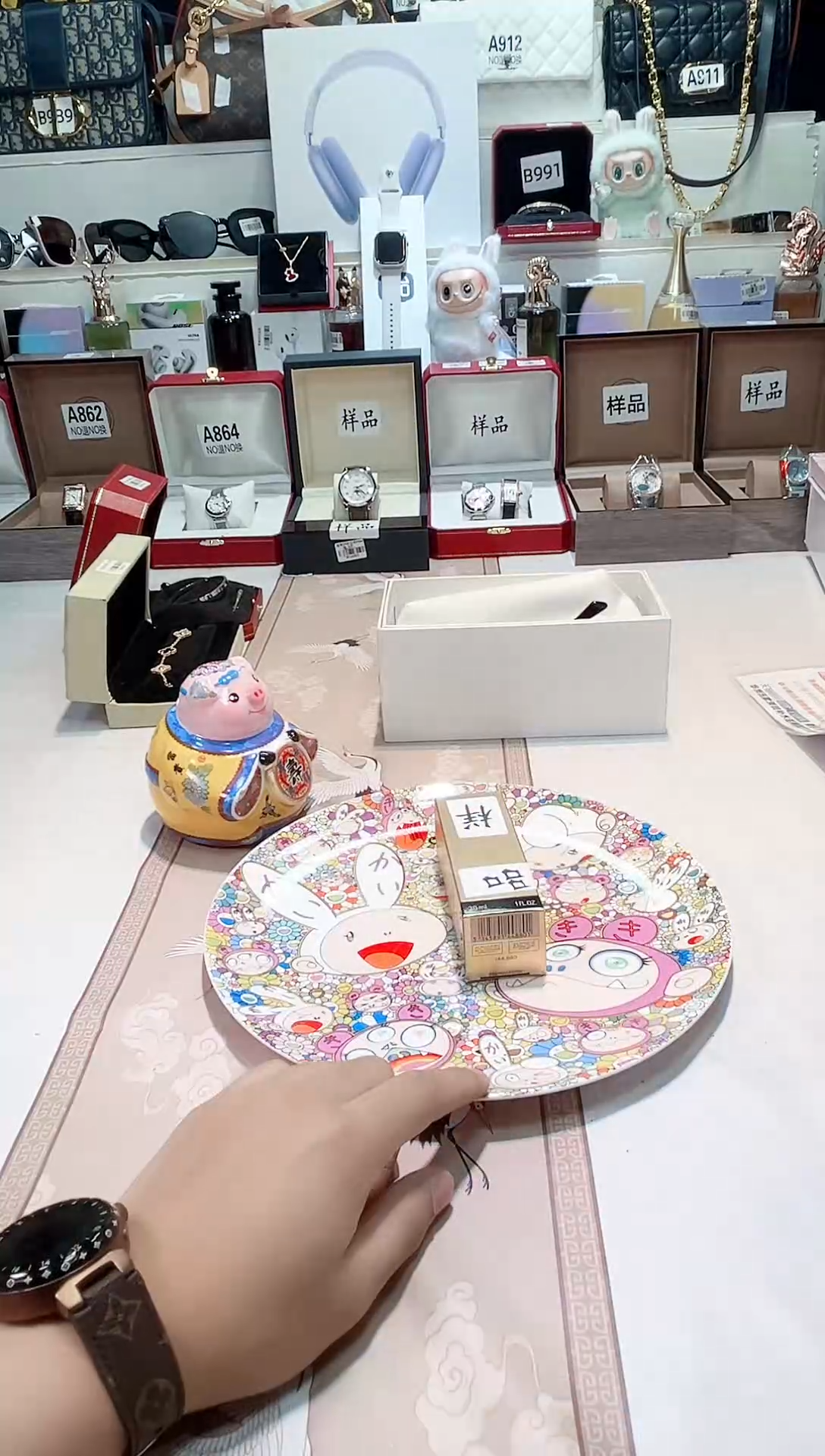 瓷片瓷器 库房到期 全部地板价@@1