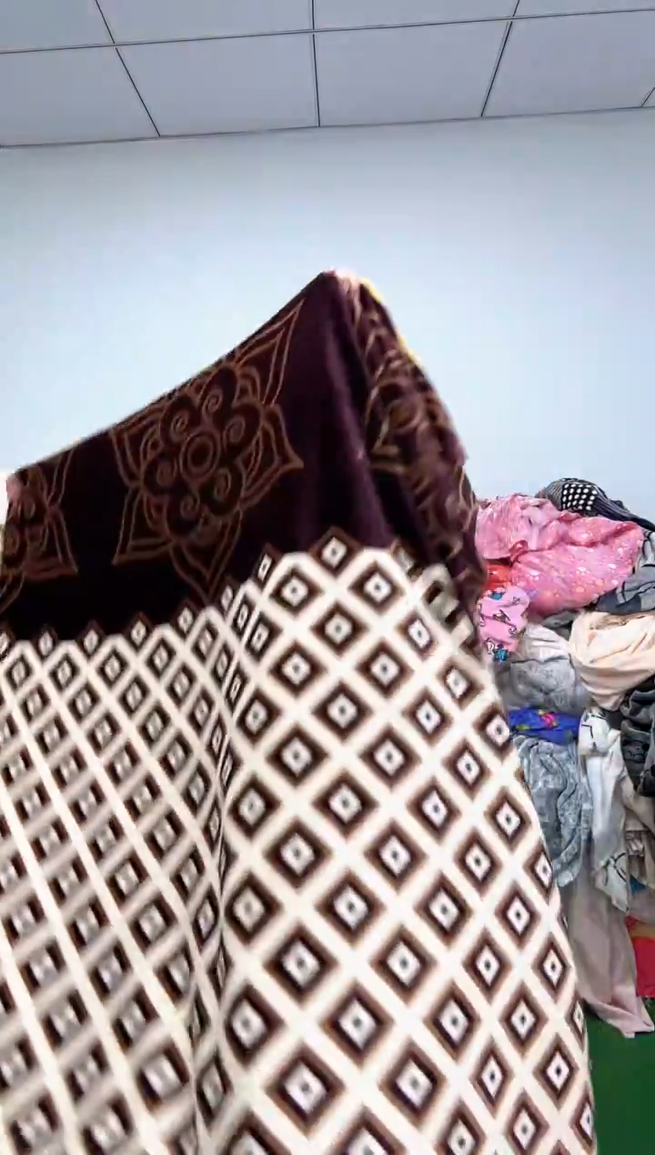 法兰绒3x2.2左右已主播介绍为准