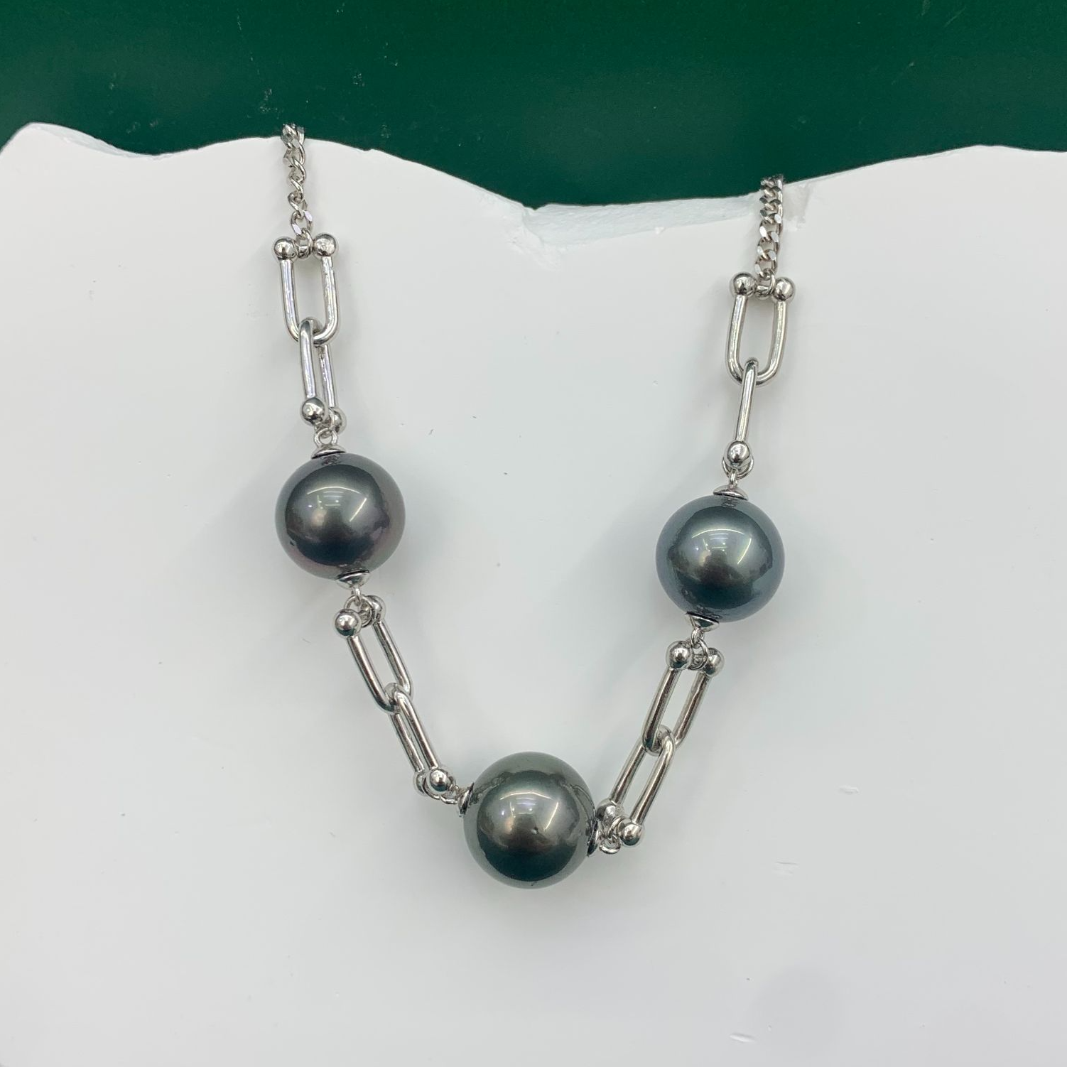 陈莹莹珠宝 海水大溪地黑珍珠 s925银项链镶嵌 时尚经典款马蹄链