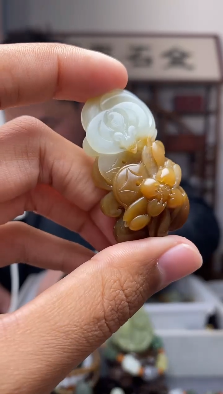 【闪购商品】和田玉挂件未镶嵌135