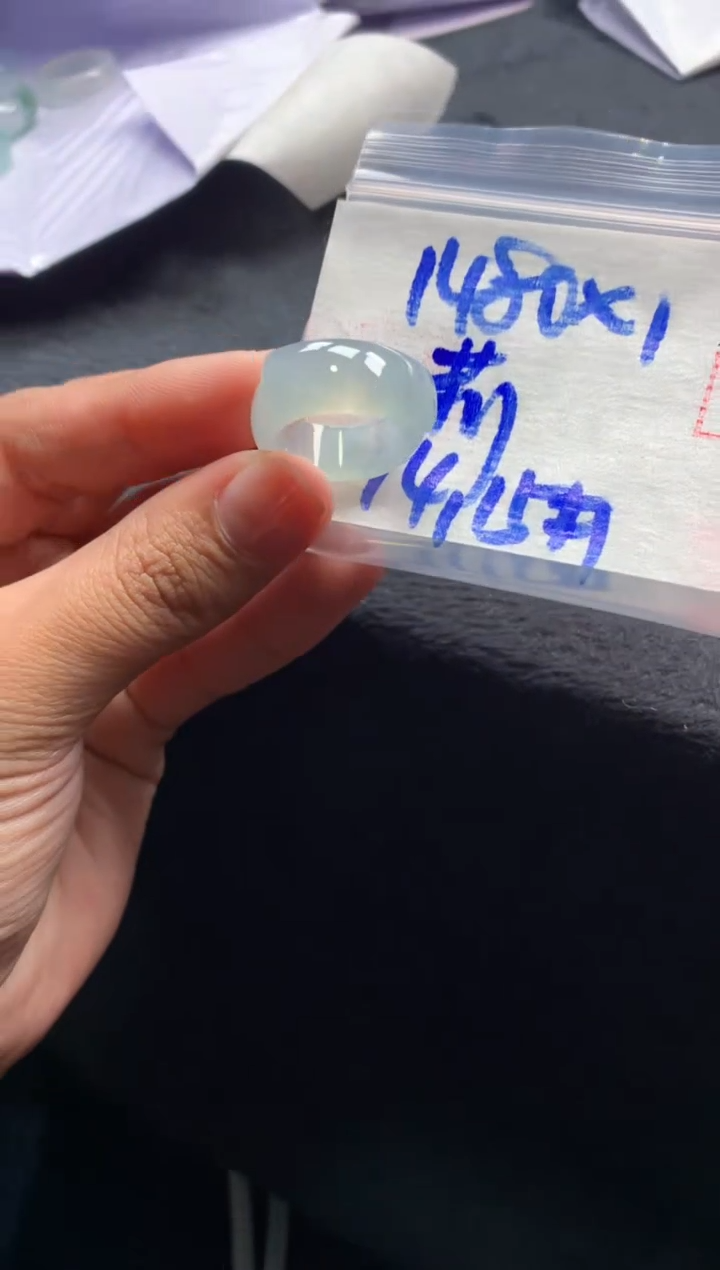 【闪购商品】定制翡翠未镶嵌戒圈#1480元-毛货需精细抛光