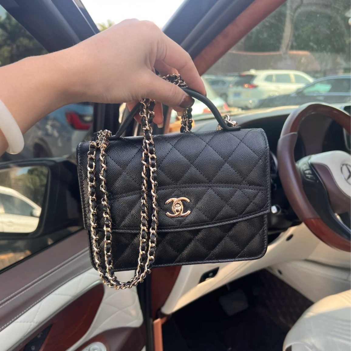 全新未使用 Chanel/香奈儿 小花6欢 25CWOC风琴包荔枝皮浅金扣
