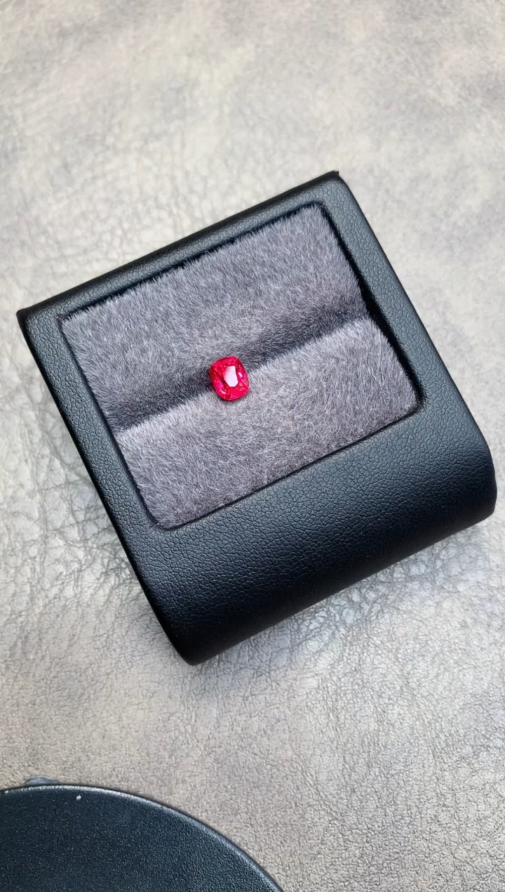 【闪购商品】尖晶石裸石未镶嵌1.44ct绝地武士LY