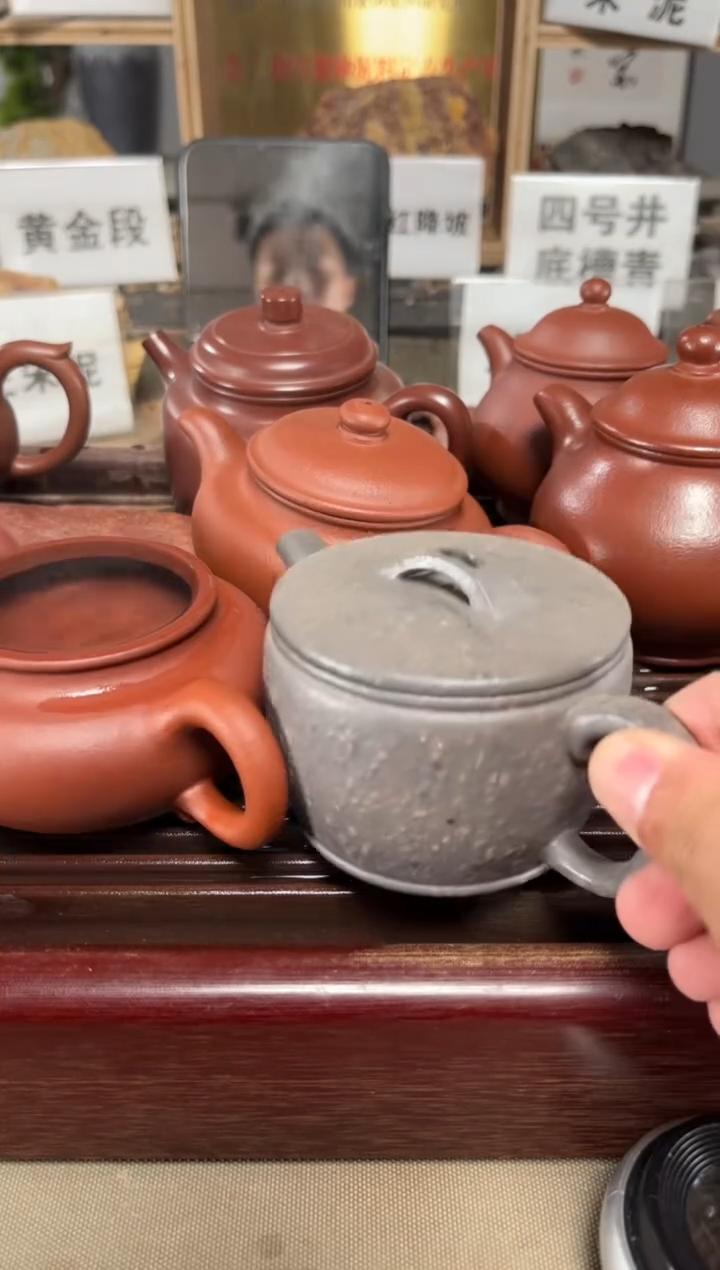 【闪购商品】紫砂茶壶赵庄朱泥小品寒江