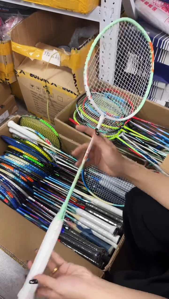 威克多微瑕正品  22号 TK6R5U