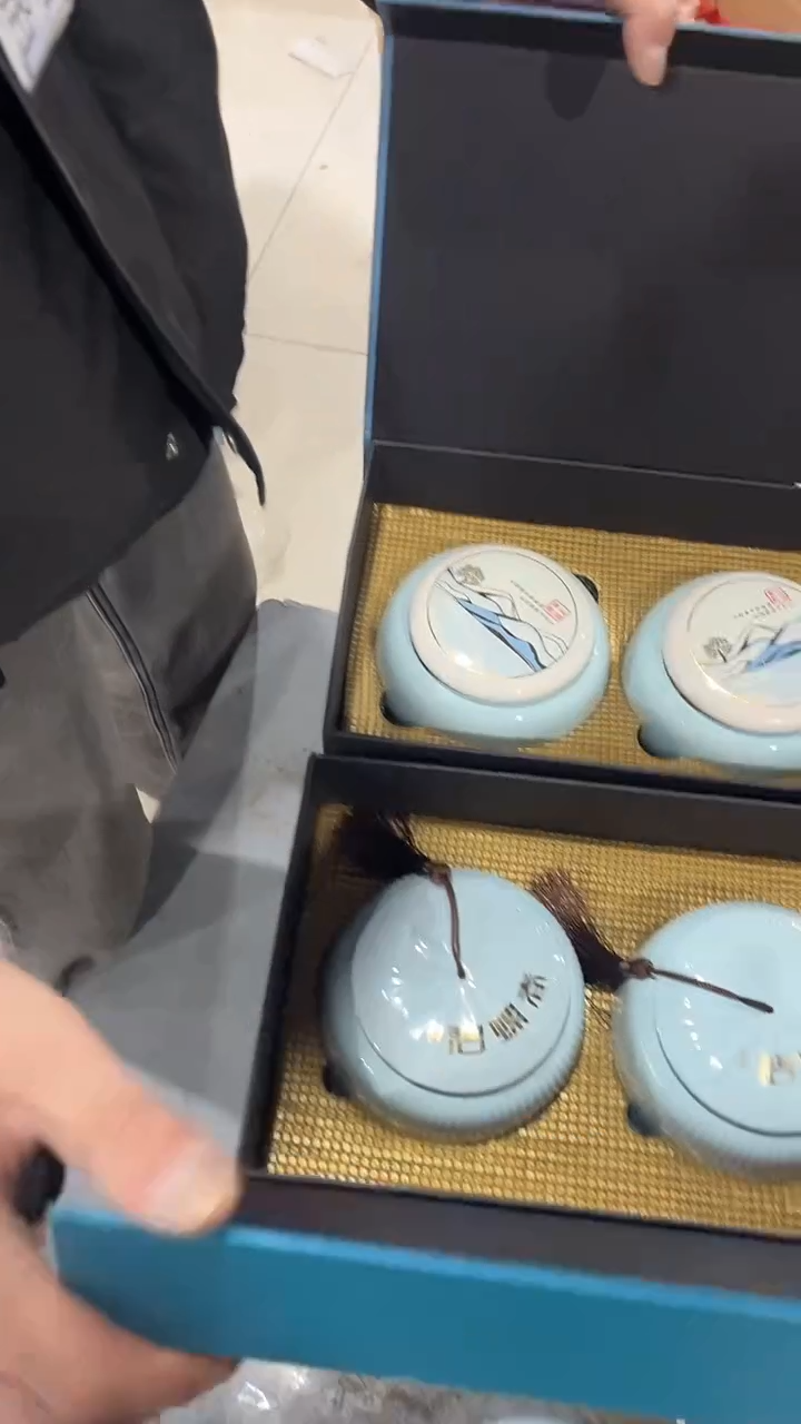 【闪购商品】其他陶瓷茶叶罐储物密封罐家用绿茶红茶普洱龙井