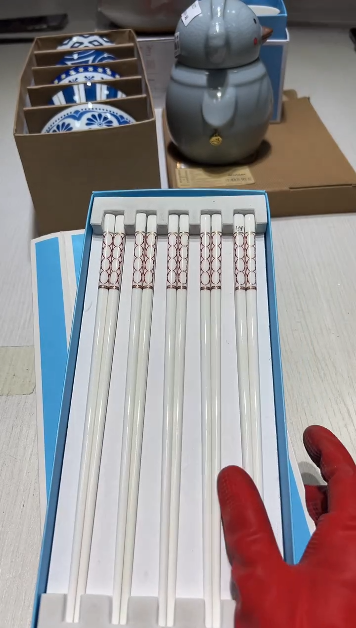 瓷片全场一折,一件不留@@1