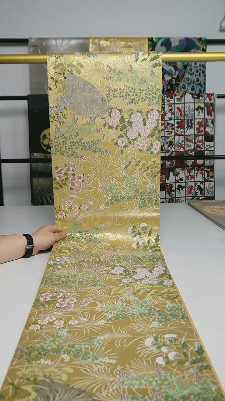 【闪购商品】织绣织锦12六通细密织花卉