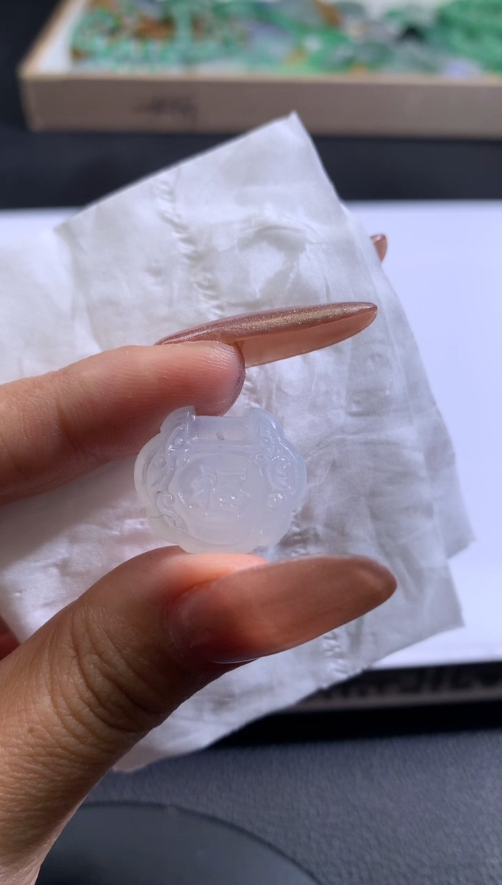 【闪购商品】定制翡翠未镶嵌翡翠