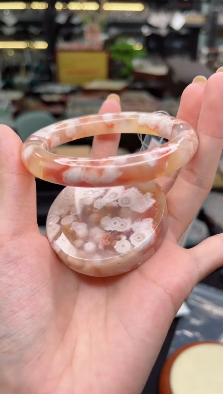 【闪购商品】石英质玉手镯未镶嵌56圈口（赠品镯心）6507698