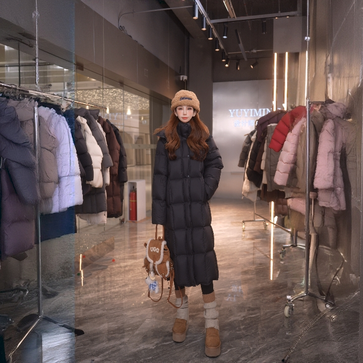 冬季新款方格90白鸭绒羽绒服长款纯色时尚百搭外套