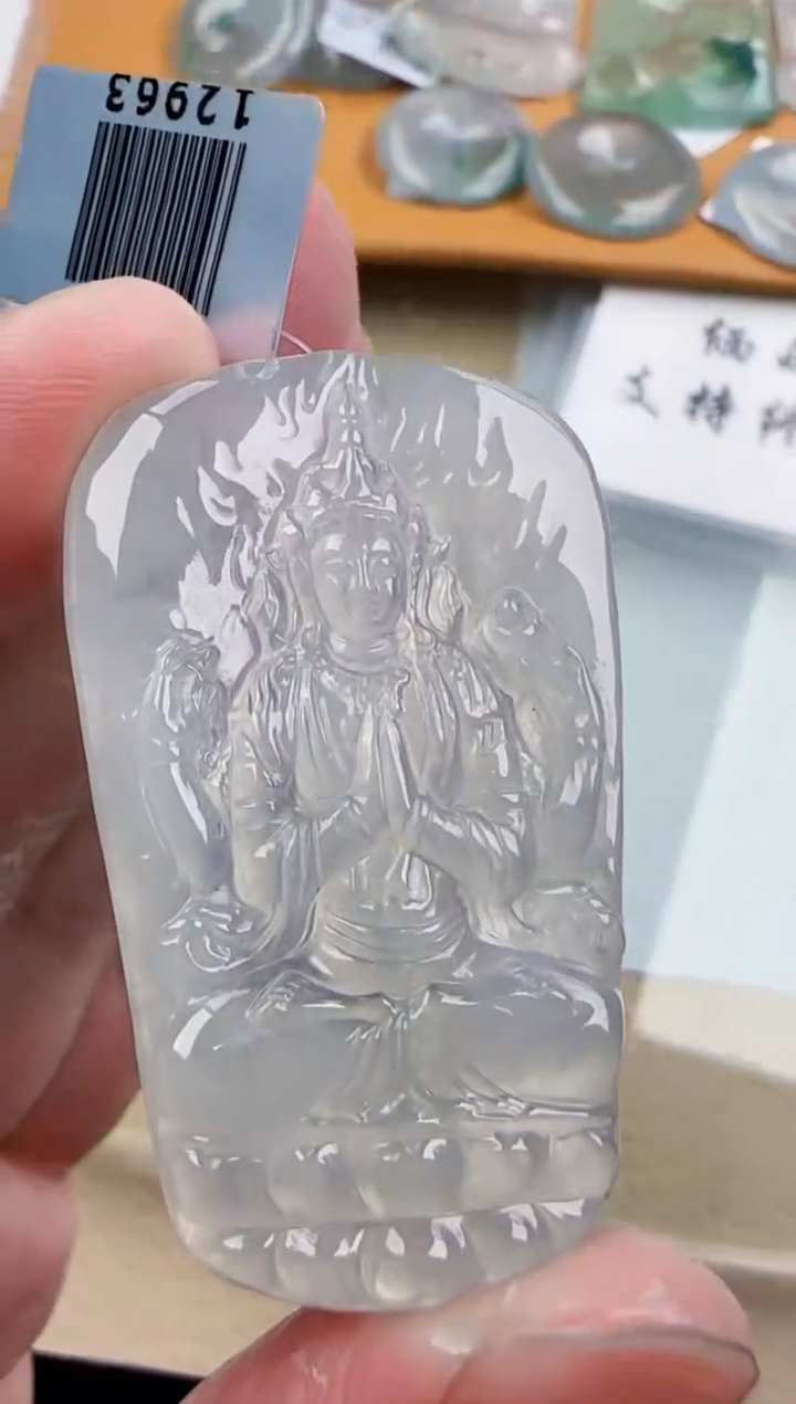 【闪购商品】翡翠颈饰未镶嵌翡翠