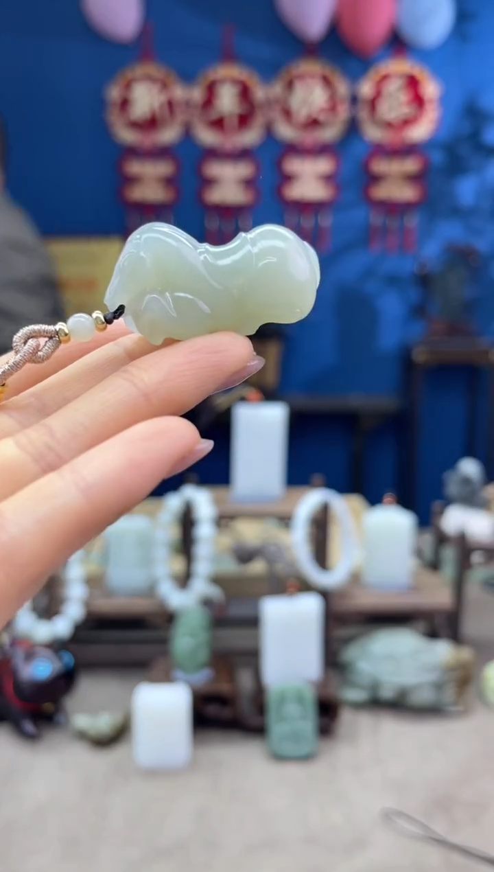 【闪购商品】和田玉颈饰未镶嵌1