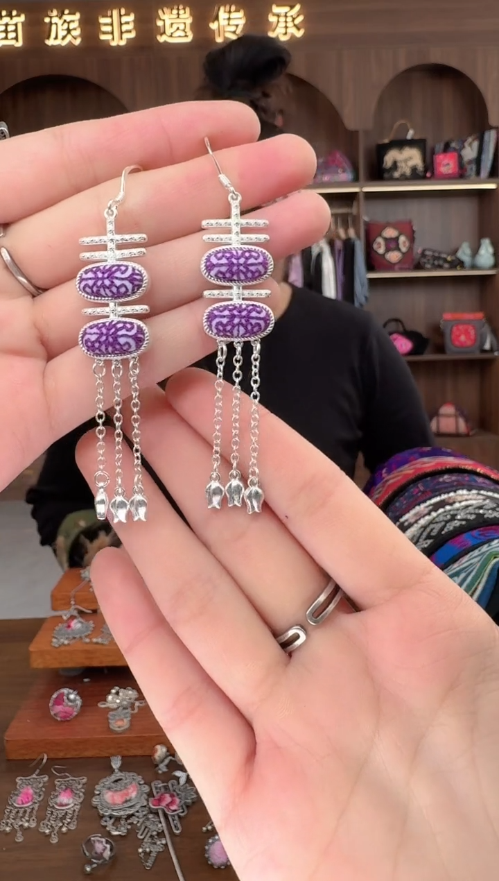 【闪购商品】织绣扶光苗绣传承62