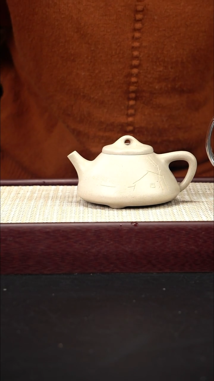 茶壶紫砂白玉段 子冶石瓢
