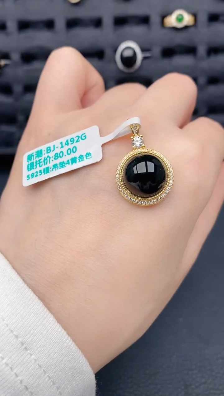 颈饰银S925镶嵌翡翠天然a货翡翠281