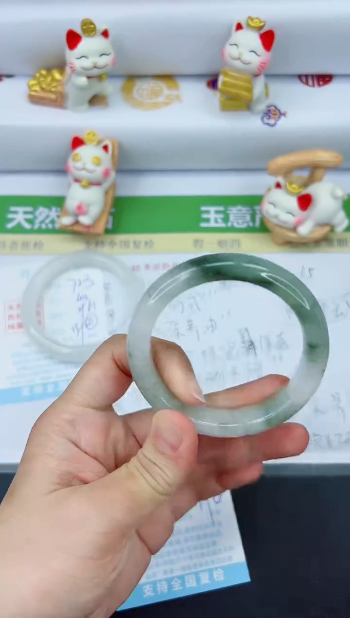 【闪购商品】石英质玉手镯未镶嵌724-56.4