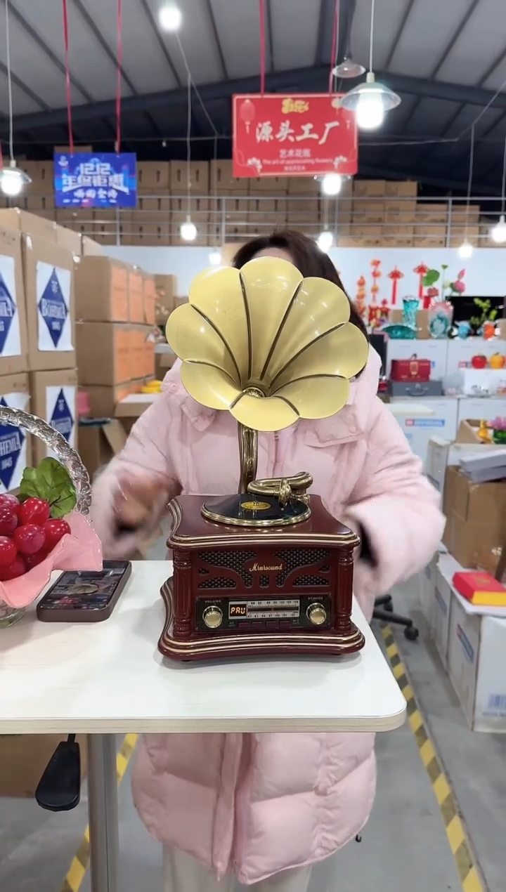 【闪购商品】藤优品花器M-早67