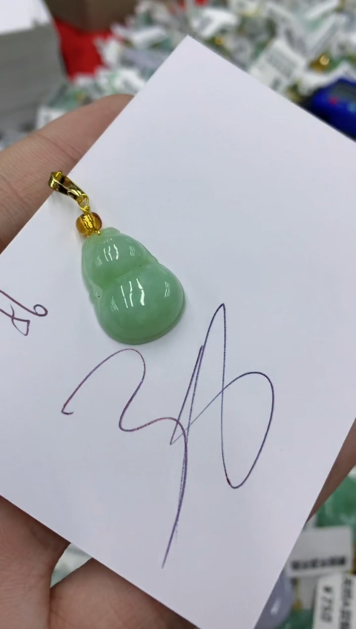 翡翠未镶嵌颈饰号链接111111111