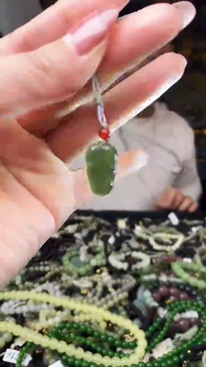 颈饰未镶嵌和田玉多样性发货，拍一发一