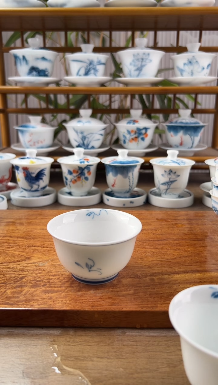 微瑕玉兰压手杯1个