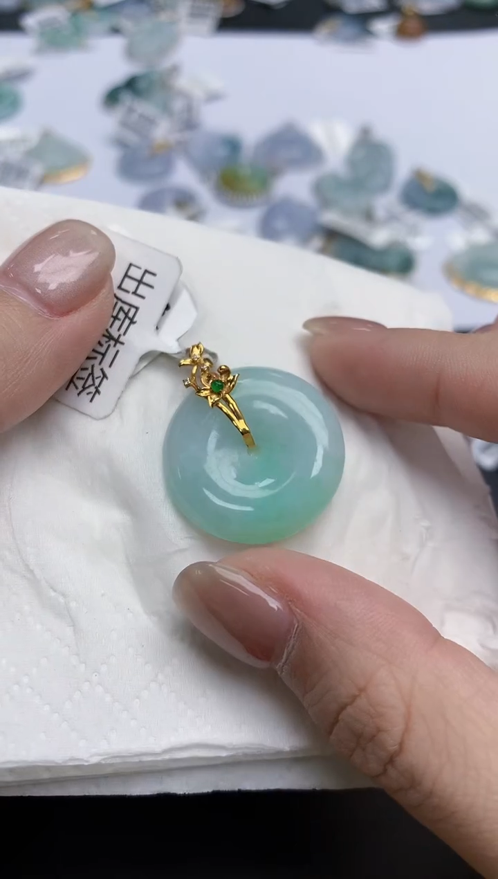 【闪购商品】翡翠颈饰18K金镶嵌天然缅甸翡翠A货