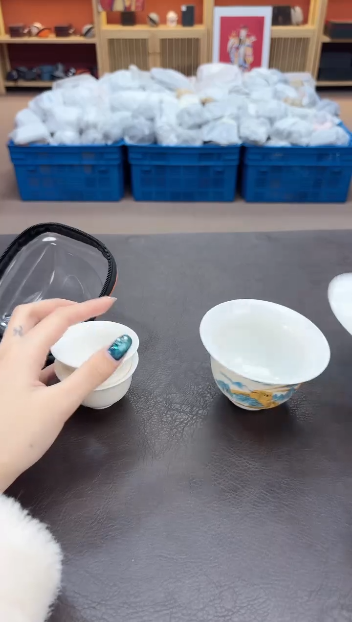 【闪购商品】摆件瓷SC1111111111111