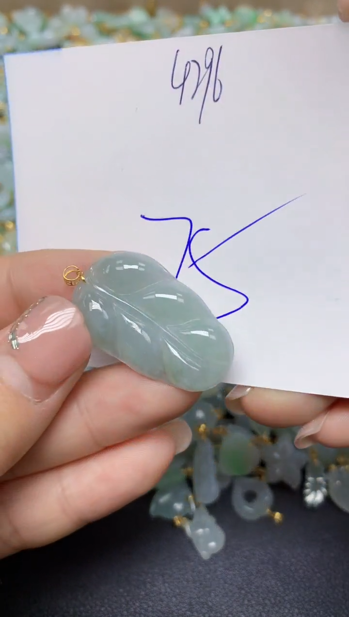 【闪购商品】翡翠挂件18K金镶嵌 天然翡翠A货