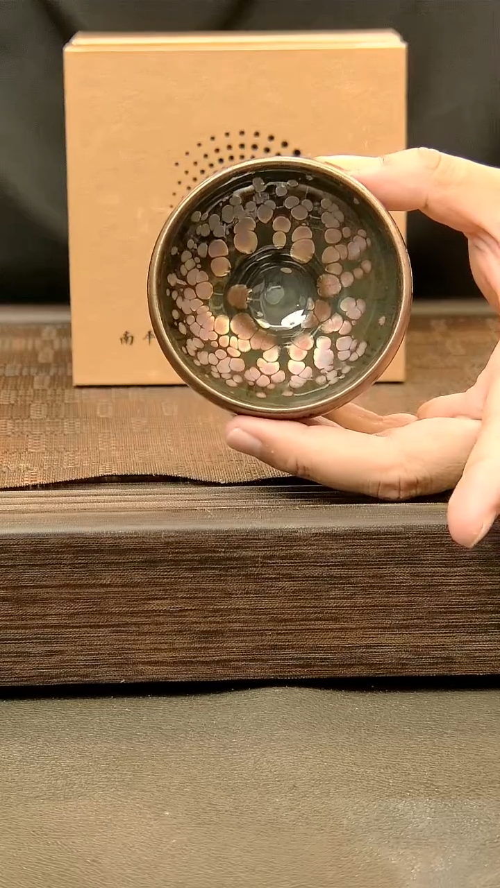 茶盏121=。。。。。。。