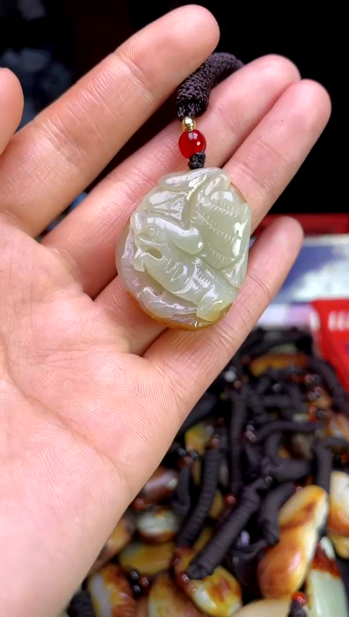 【闪购商品】和田玉未镶嵌颈饰645645