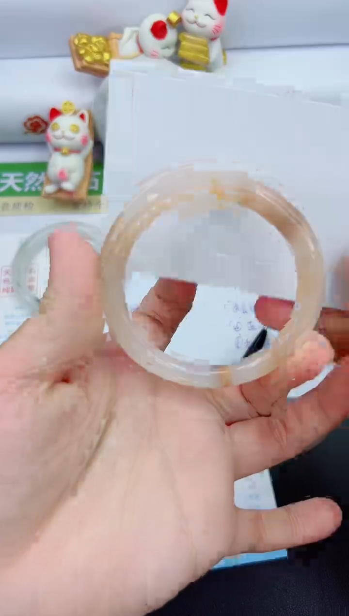 【闪购商品】石英质玉手镯未镶嵌299-54.6