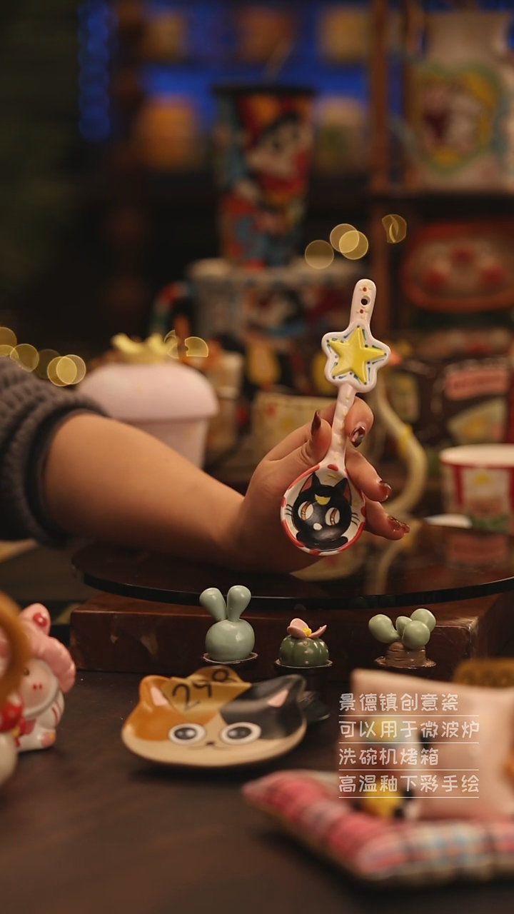 陶瓷景德镇可爱陶瓷釉下彩绘设计师款