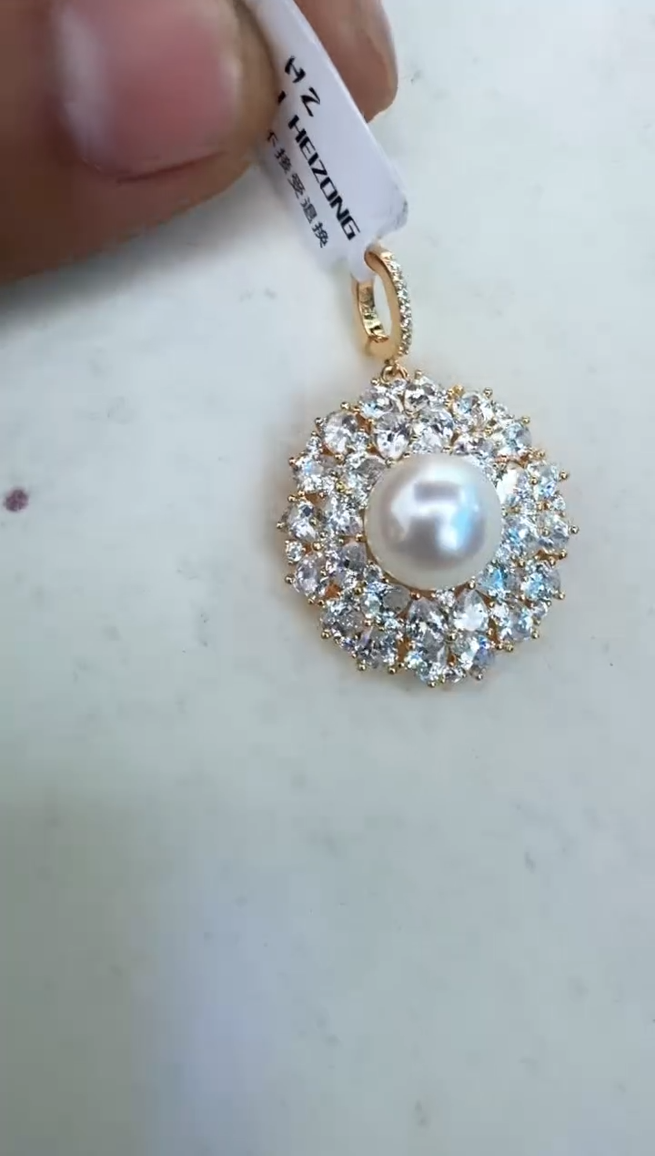 【闪购商品】海水珍珠颈饰银S925镶嵌吊坠