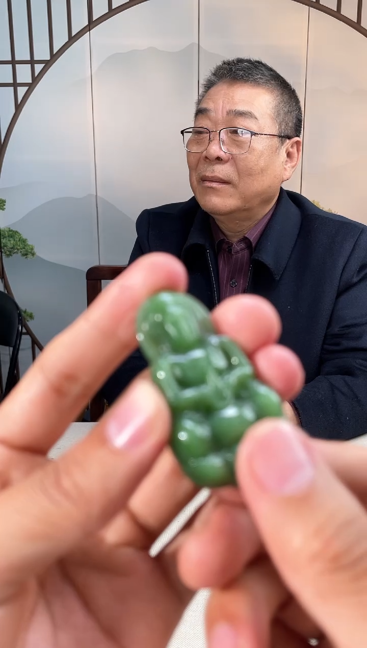 【闪购商品】定制和田玉和田玉（多样性拍一发一带证）160168