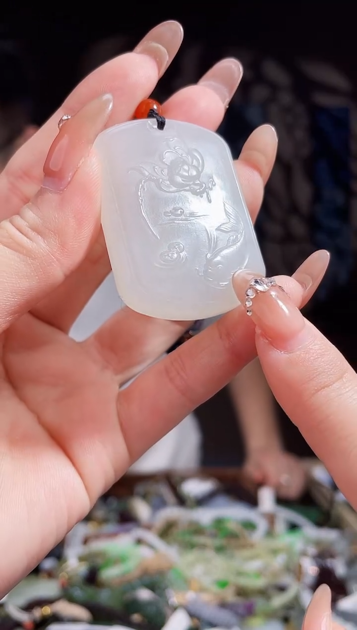 【闪购商品】和田玉颈饰未镶嵌拍一发一